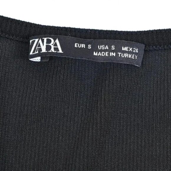 Zara Black Pleated V Neck Short Sleeve Top Size Small - Picture 4 of 6